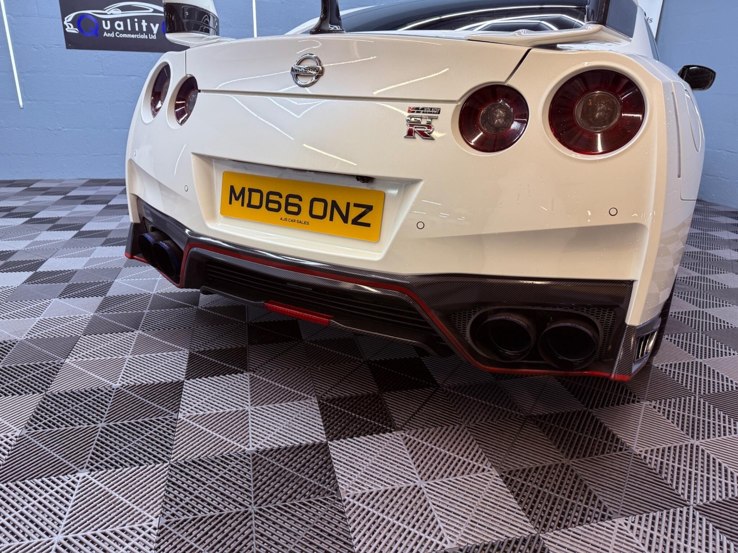 Used Nissan GT-R 2017 for sale - 77646780: Photo 64