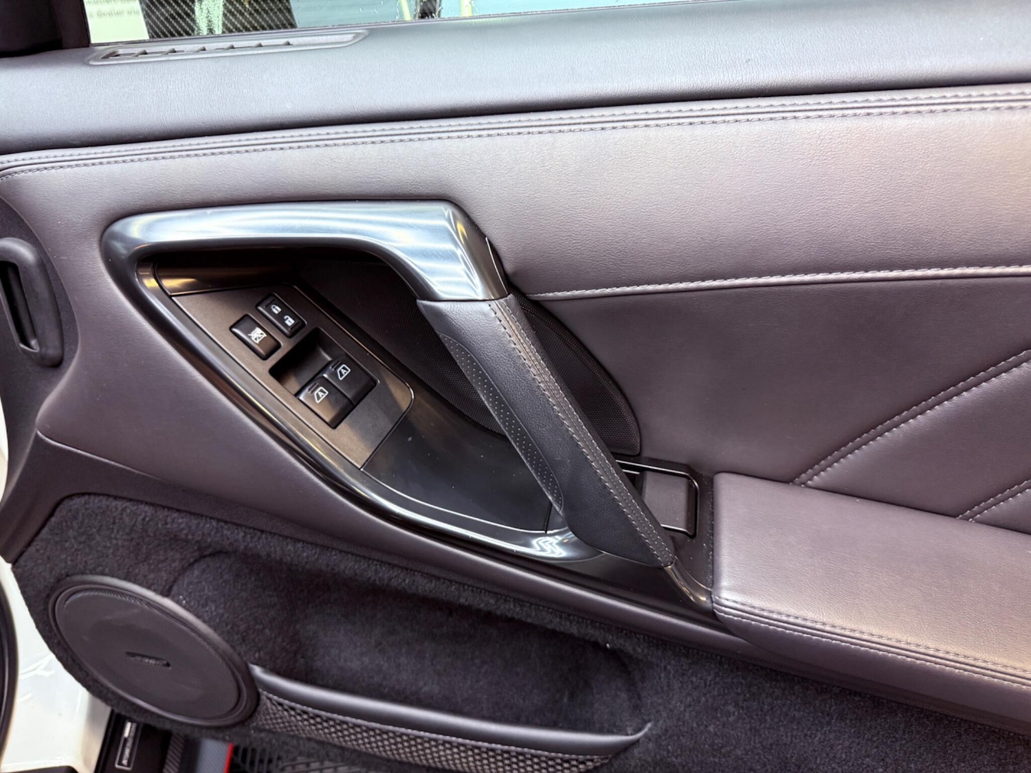 Used Nissan GT-R 2017 for sale - 77646780: Photo 75