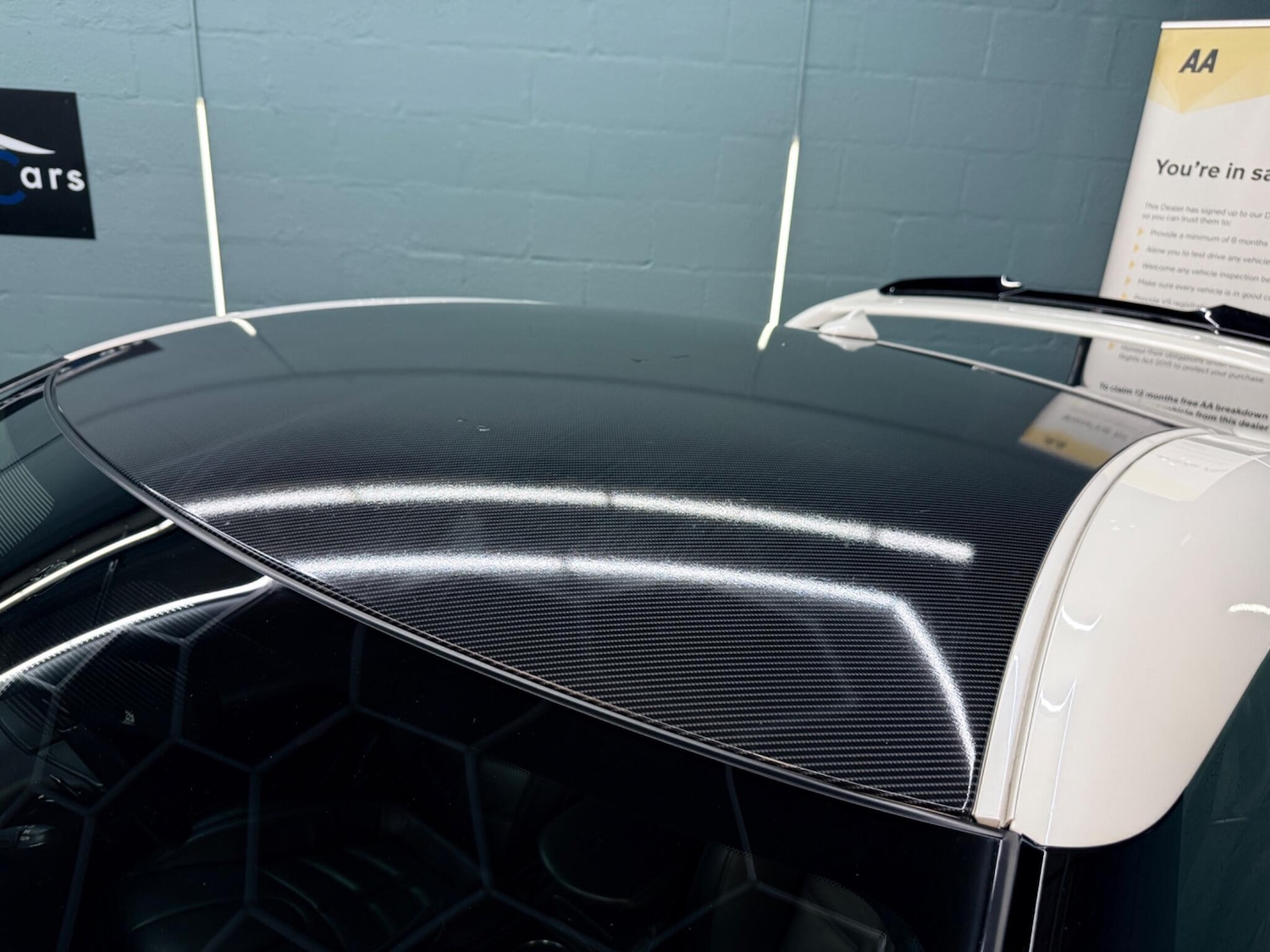 Used Nissan GT-R 2017 for sale - 77646780: Photo 8