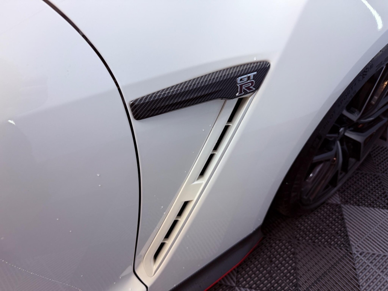 Used Nissan GT-R 2017 for sale - 77646780: Photo 83