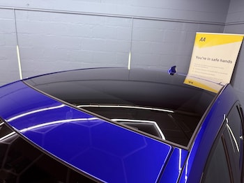 Used Jaguar E-Pace 2018 for sale - 76824743: Photo