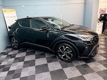 Used Toyota C-HR 2020 for sale - 77344078: Photo