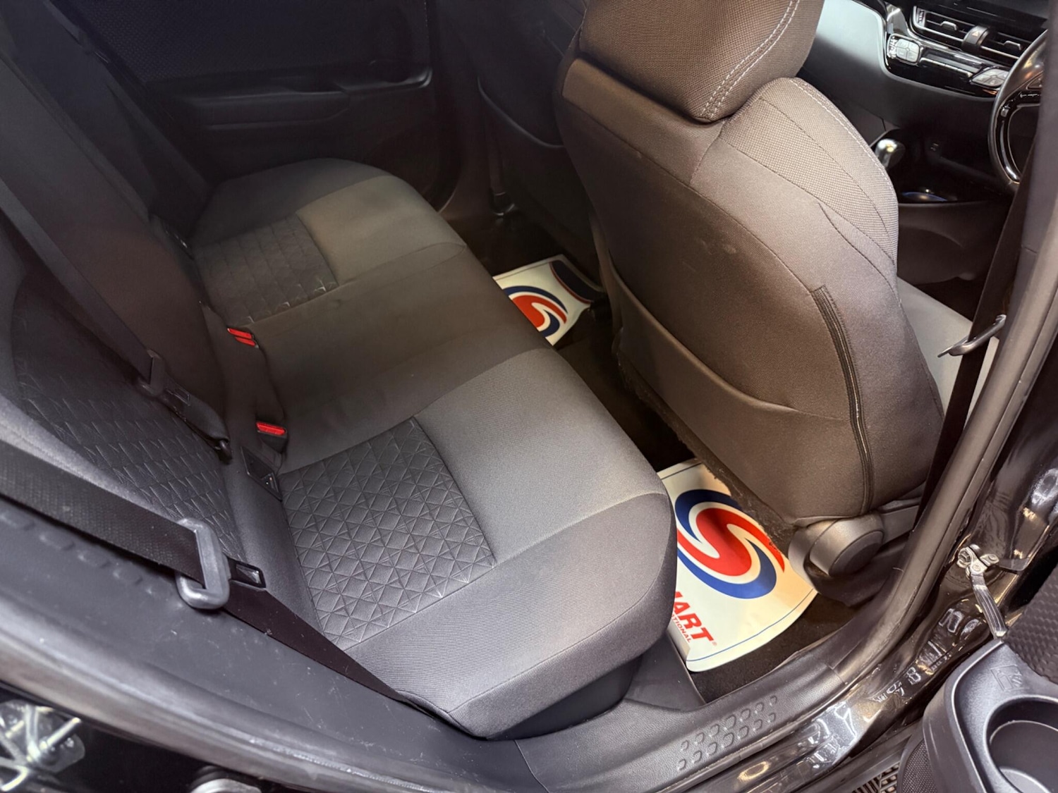 Used Toyota C-HR 2020 for sale - 77344078: Photo 47