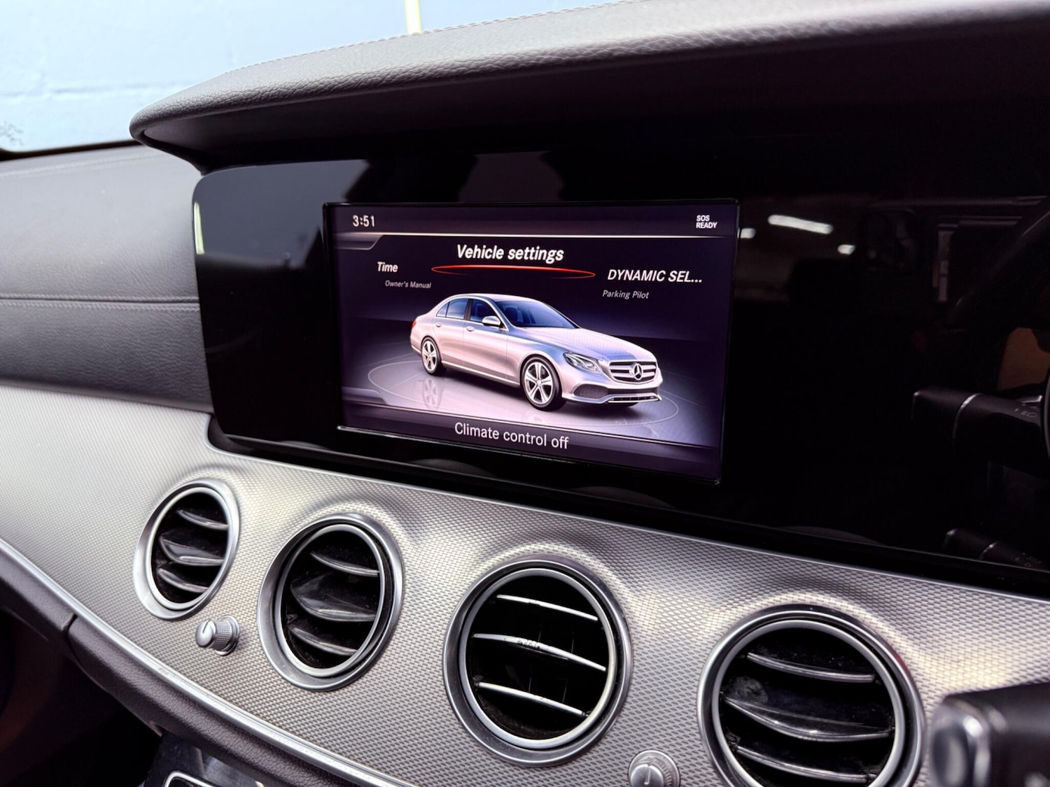 Used Mercedes-Benz E Class for sale - 77101870: Photo 10