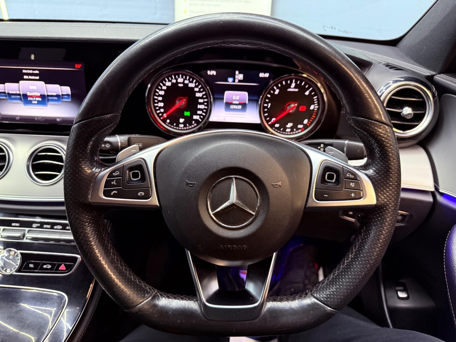 Used Mercedes-Benz E Class for sale - 77101870: Photo 24