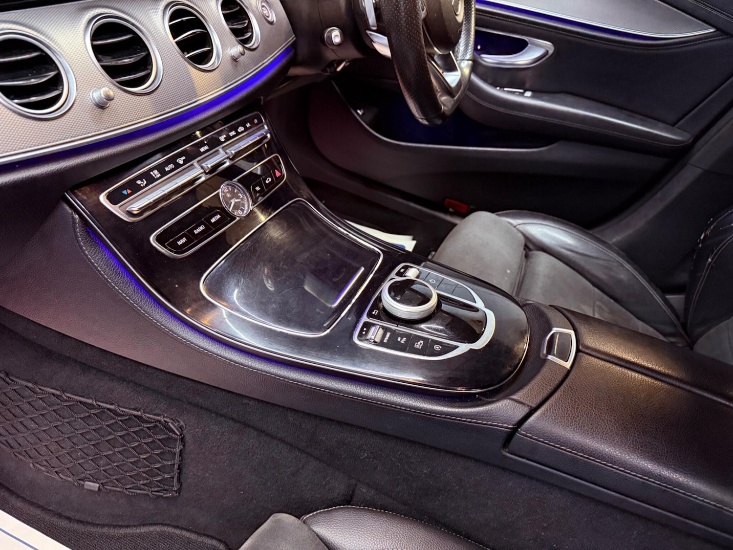 Used Mercedes-Benz E Class for sale - 77101870: Photo 28