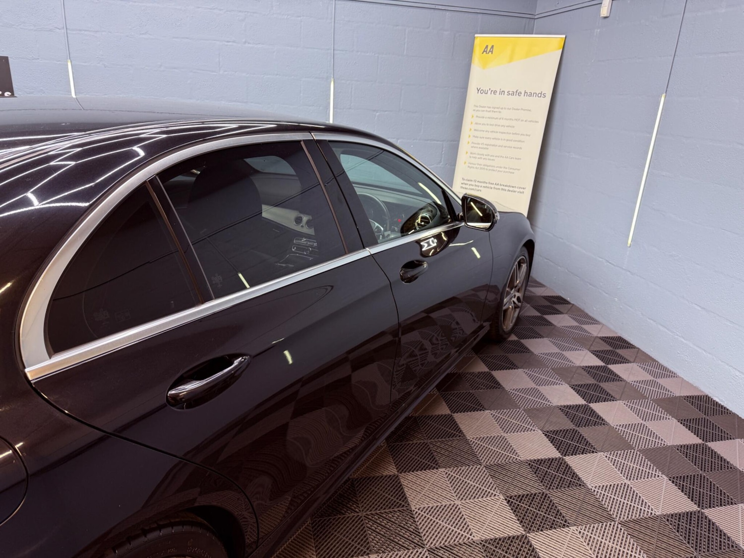 Used Mercedes-Benz E Class for sale - 77101870: Photo 43