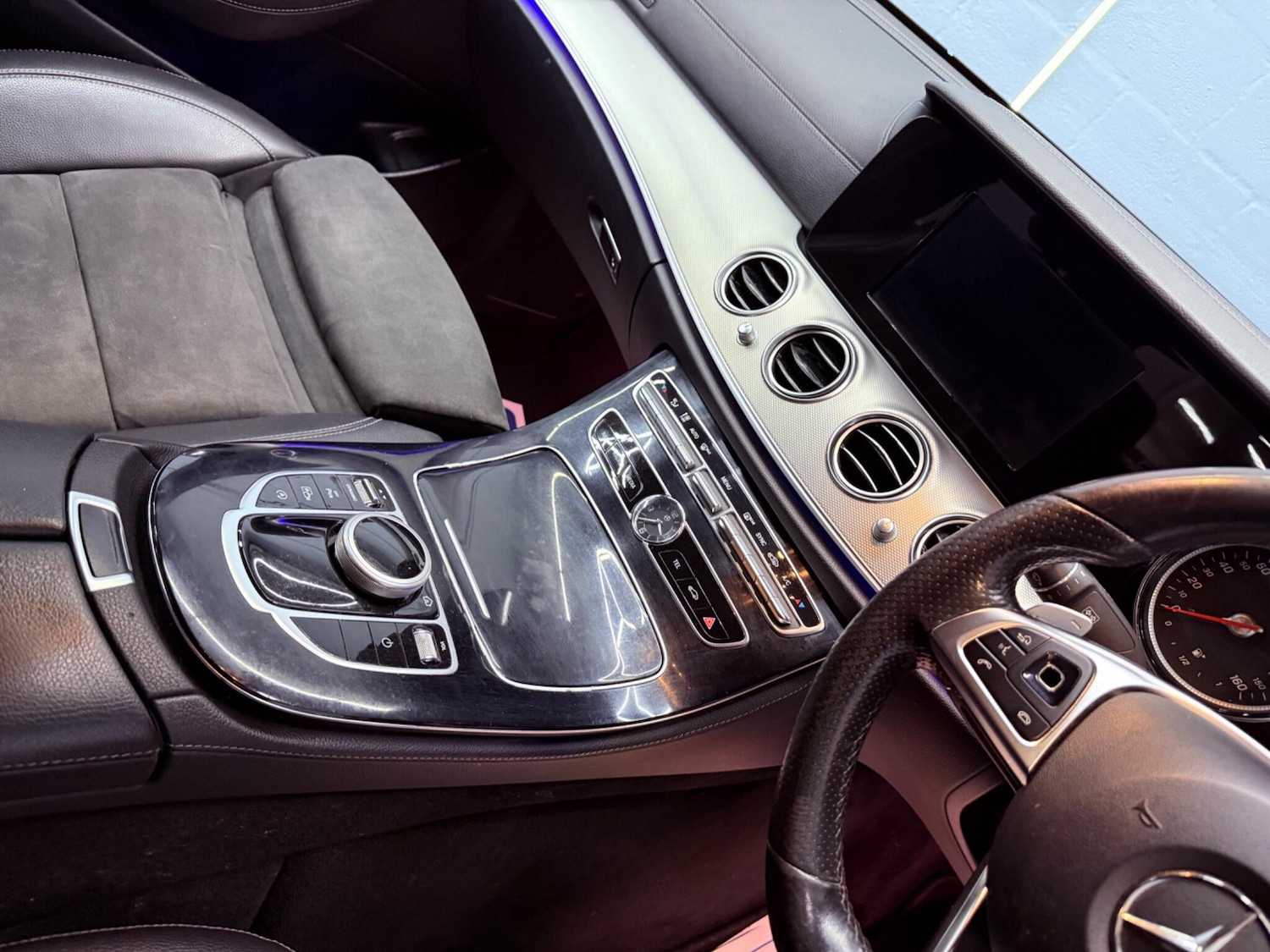 Used Mercedes-Benz E Class for sale - 77101870: Photo 48