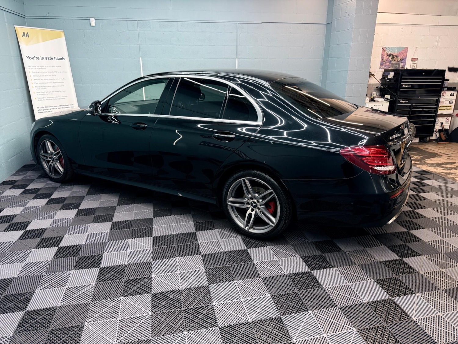 Used Mercedes-Benz E Class for sale - 77101870: Photo 52