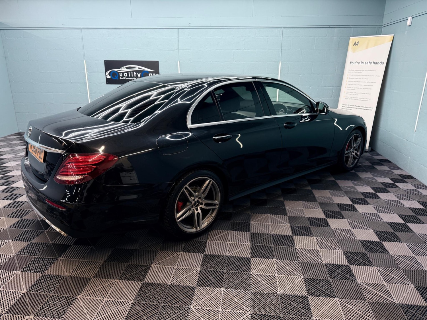 Used Mercedes-Benz E Class for sale - 77101870: Photo 53