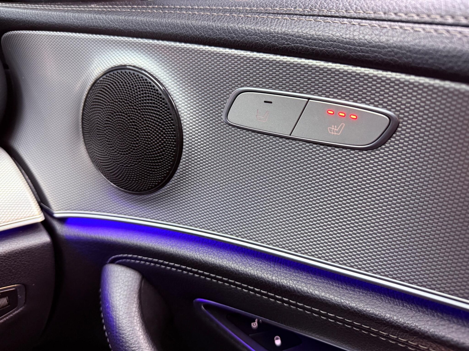 Used Mercedes-Benz E Class for sale - 77101870: Photo 9