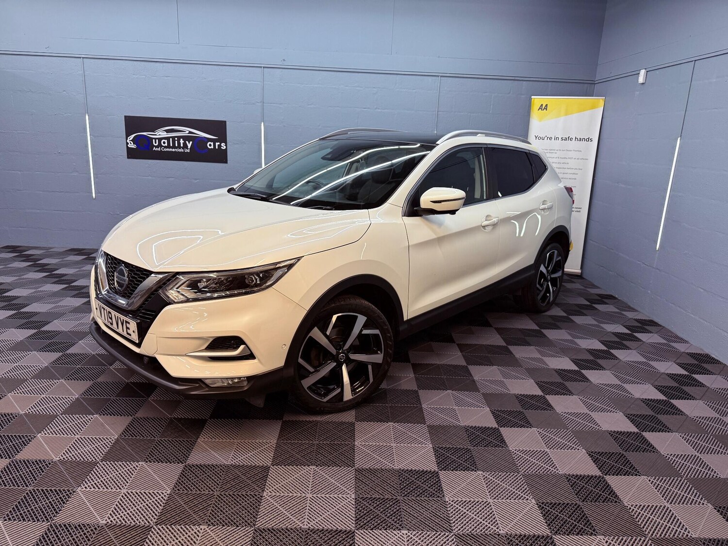 Used Nissan Qashqai 2019 for sale - 76270421: Photo 2