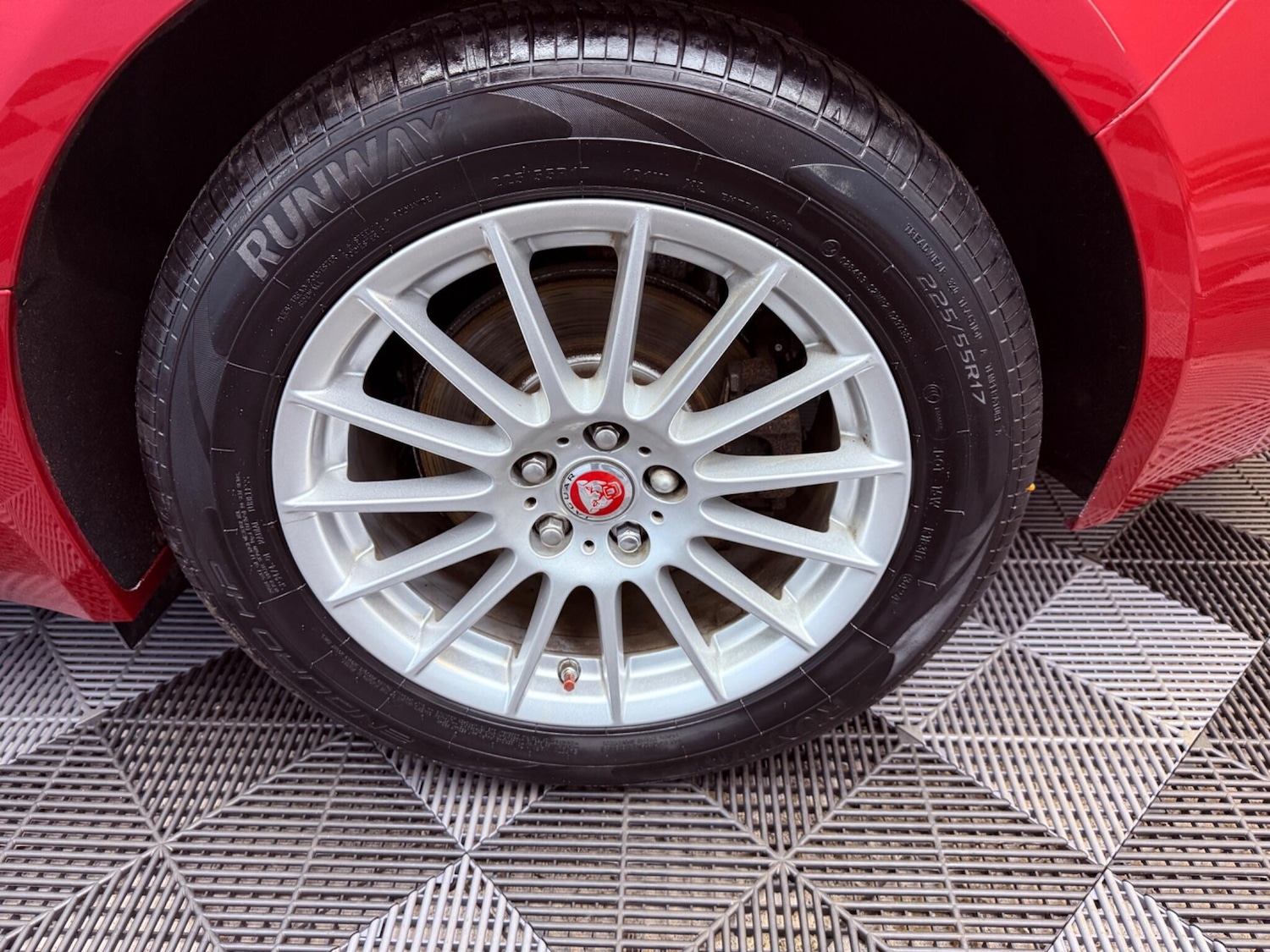 Used Jaguar XF 2017 for sale - 77386962: Photo 38