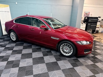 Used Jaguar XF 2017 for sale - 77386962: Photo