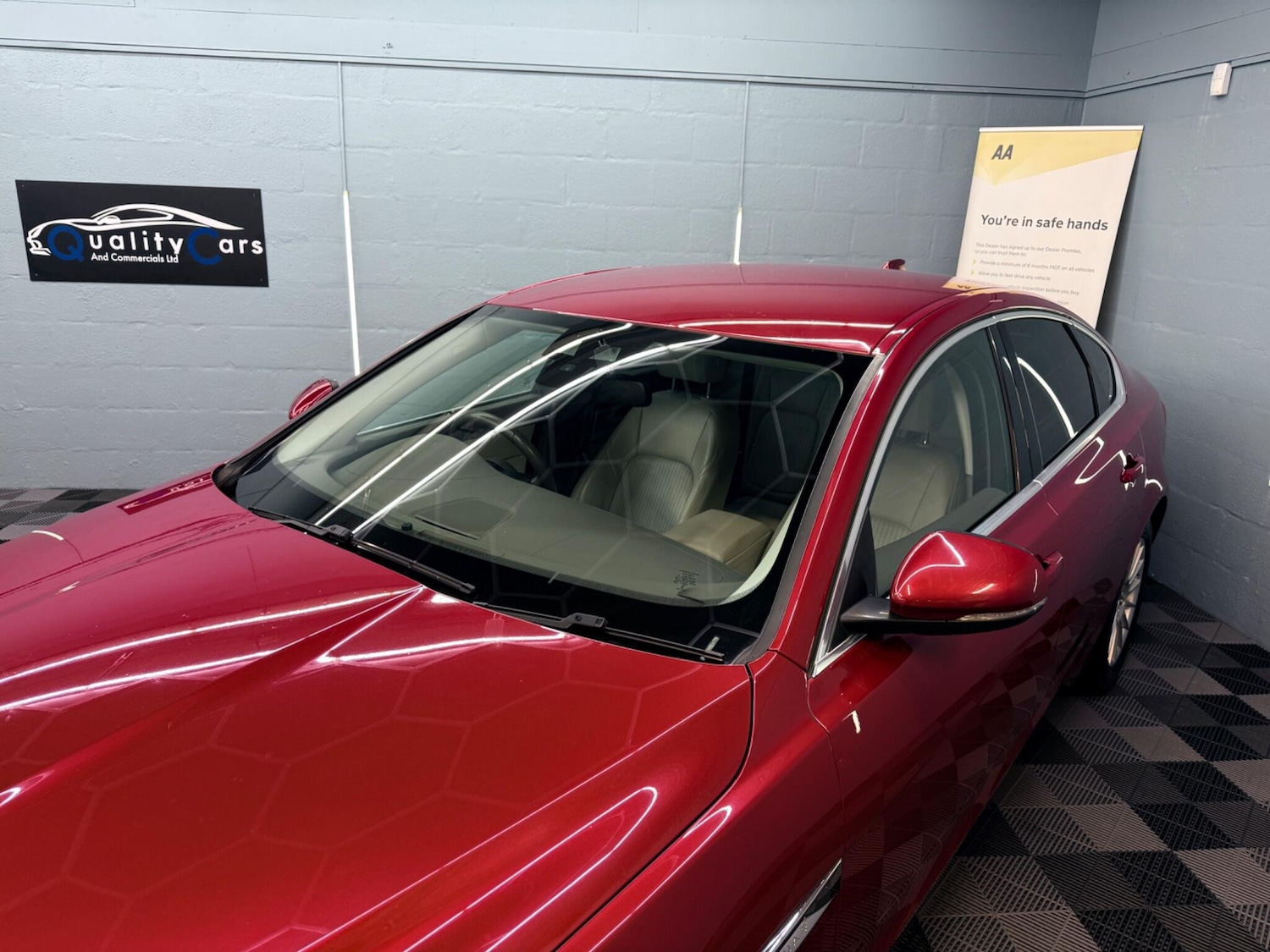 Used Jaguar XF 2017 for sale - 77386962: Photo 5