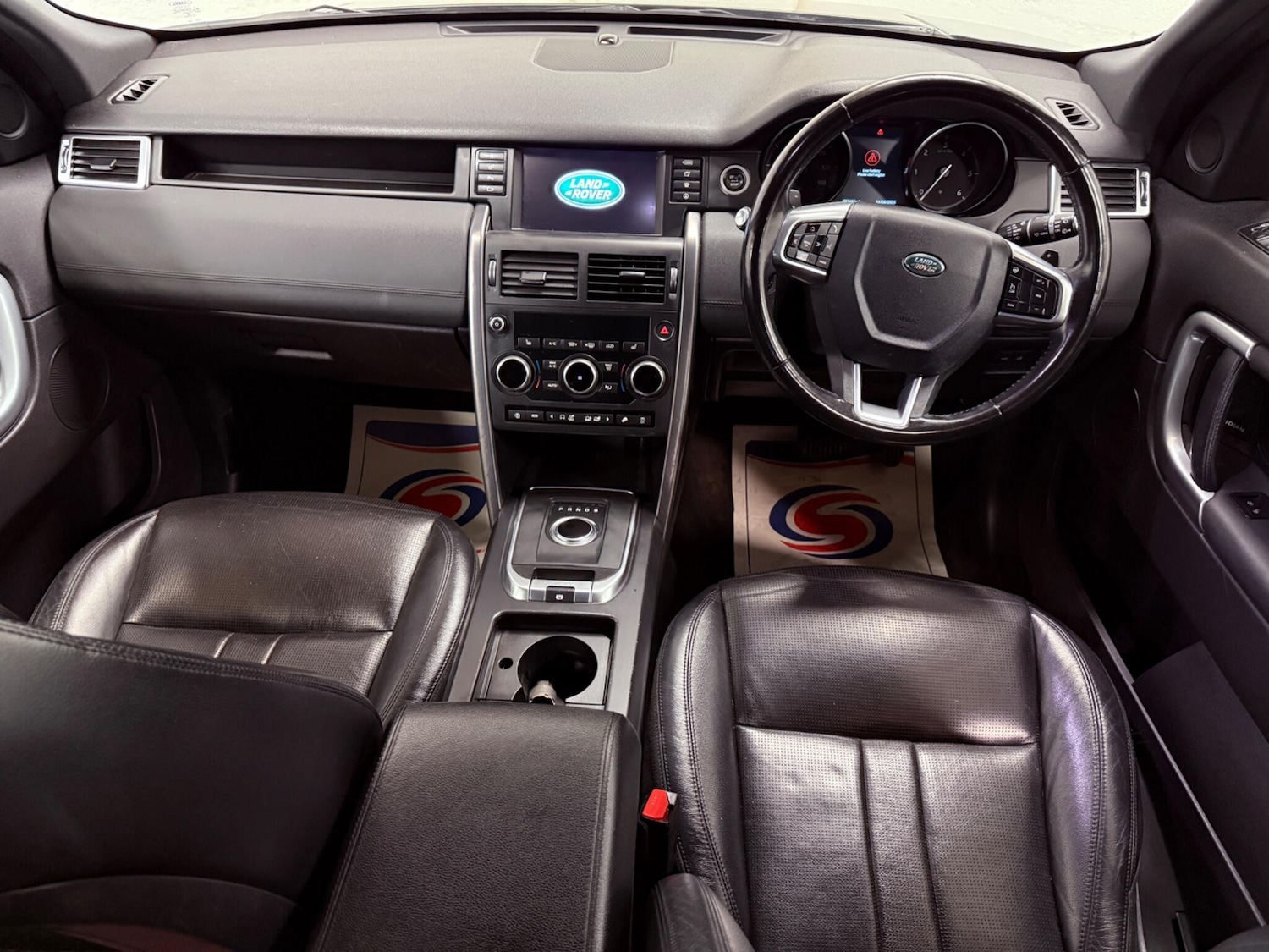 Used Land Rover Discovery Sport for sale - 76538591: Photo 16