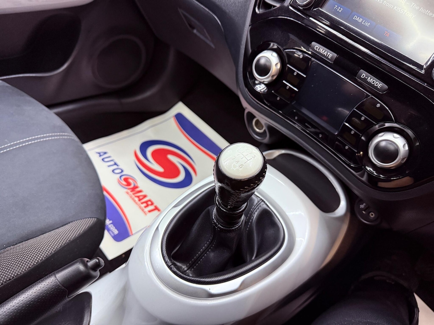 Used Nissan Juke 2015 for sale - 76270435: Photo 17