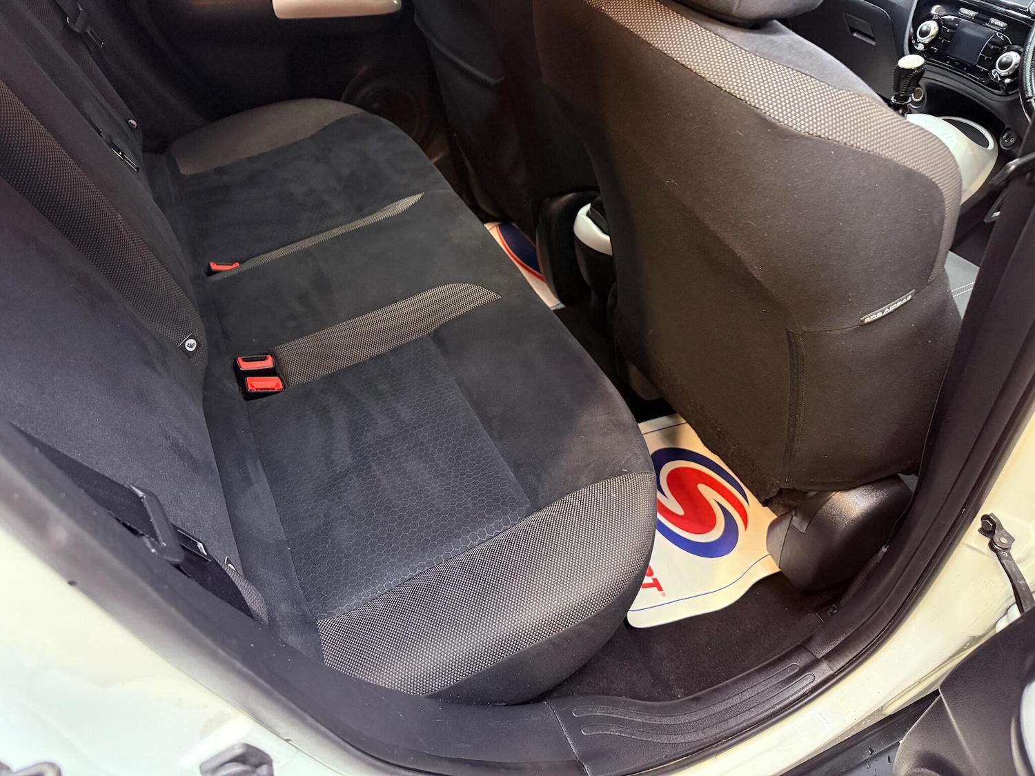 Used Nissan Juke 2015 for sale - 76270435: Photo 41