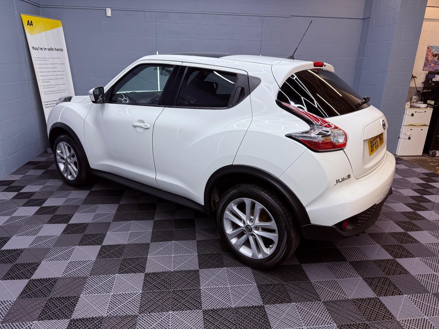 Used Nissan Juke 2015 for sale - 76270435: Photo 49