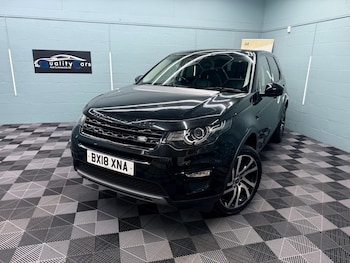 Used Land Rover Discovery Sport 2018 for sale - 78516110: Photo