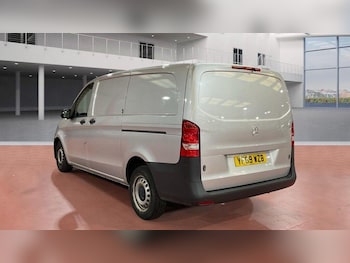 Used Mercedes-Benz Vito 2019 for sale - 76423177: Photo