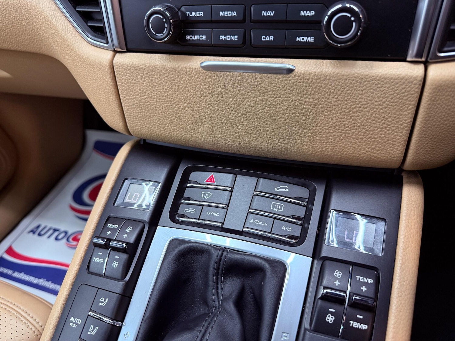 Used Porsche Macan 2017 for sale - 77351671: Photo 24