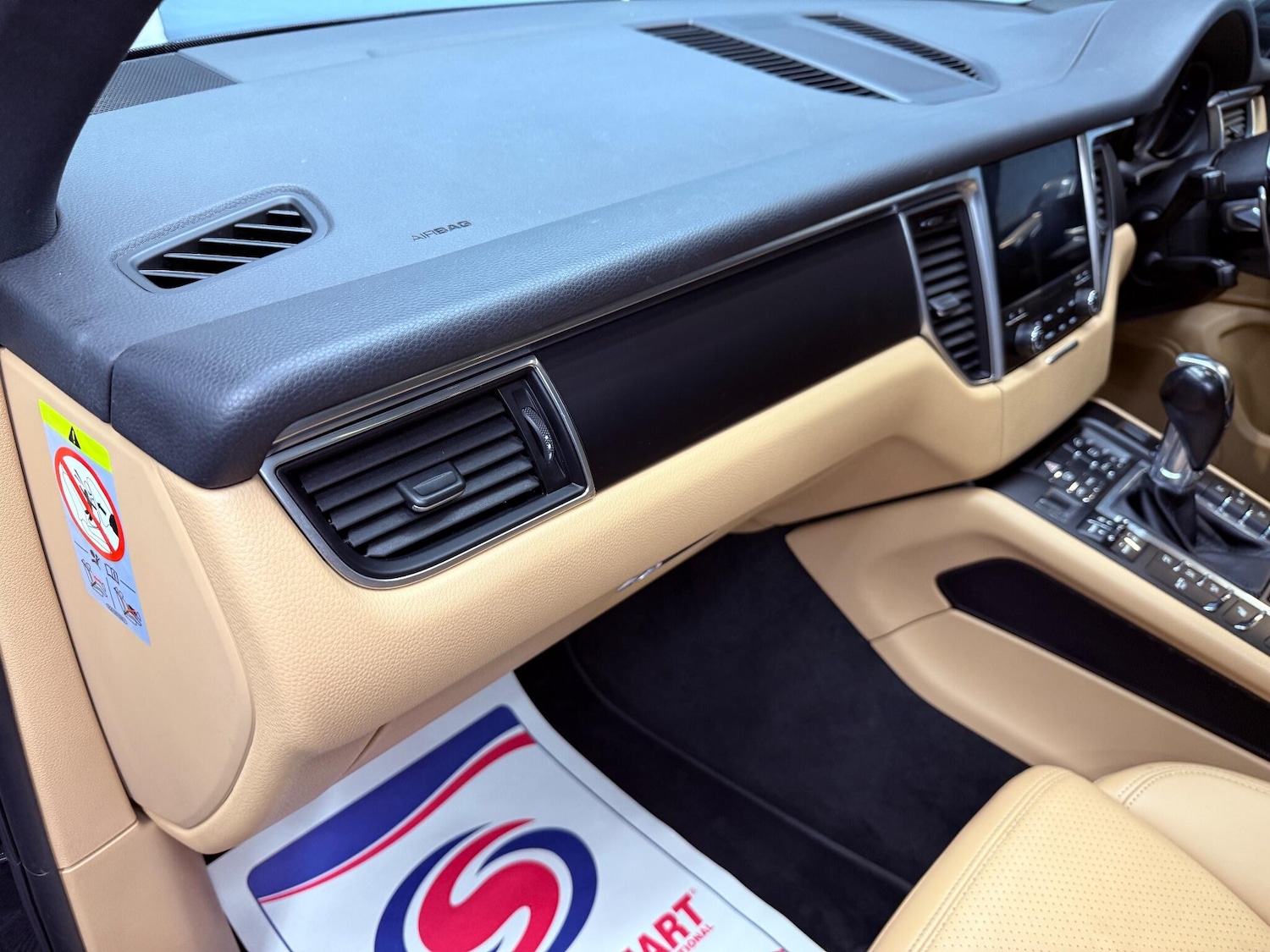 Used Porsche Macan 2017 for sale - 77351671: Photo 39