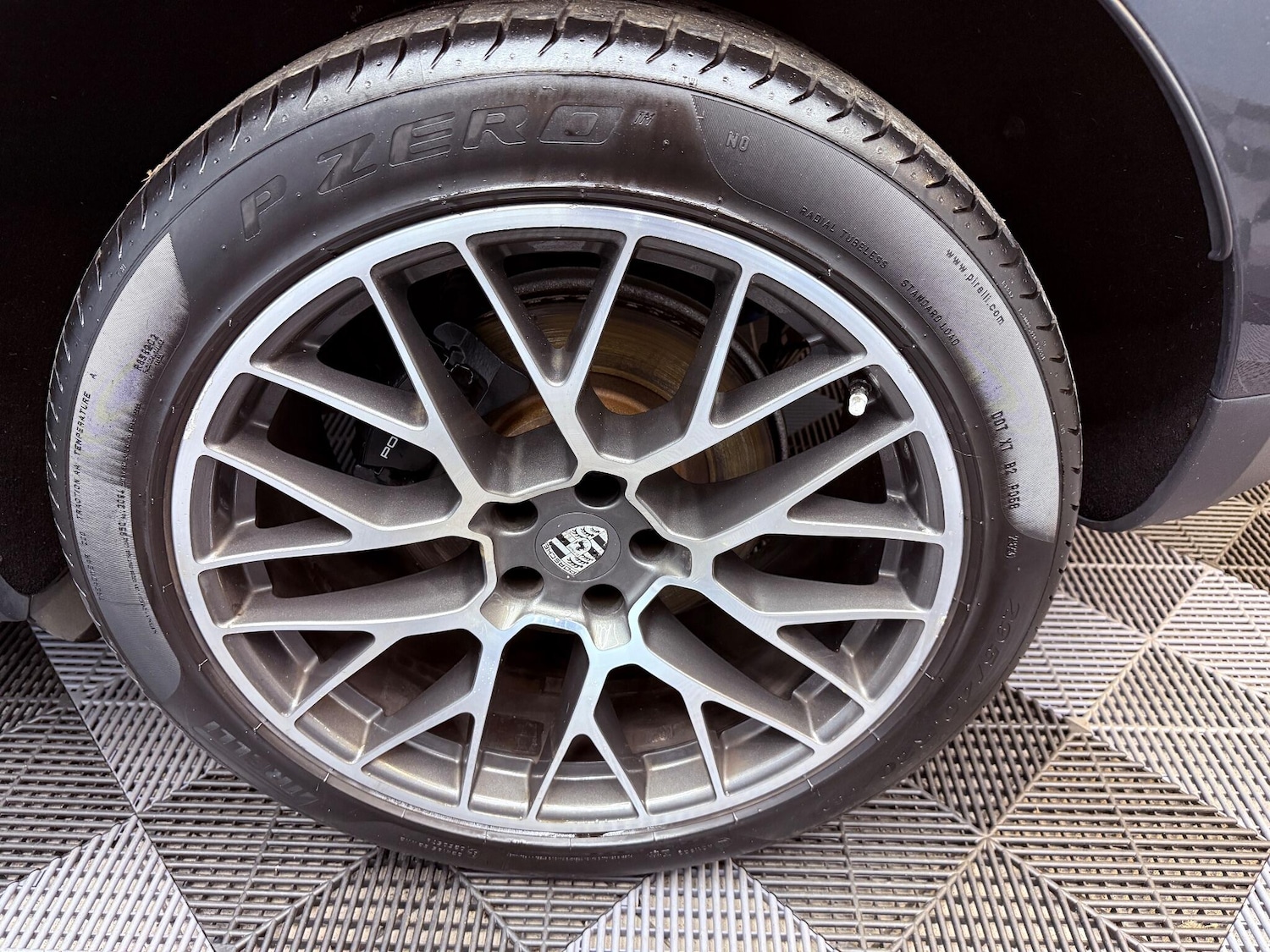 Used Porsche Macan 2017 for sale - 77351671: Photo 47