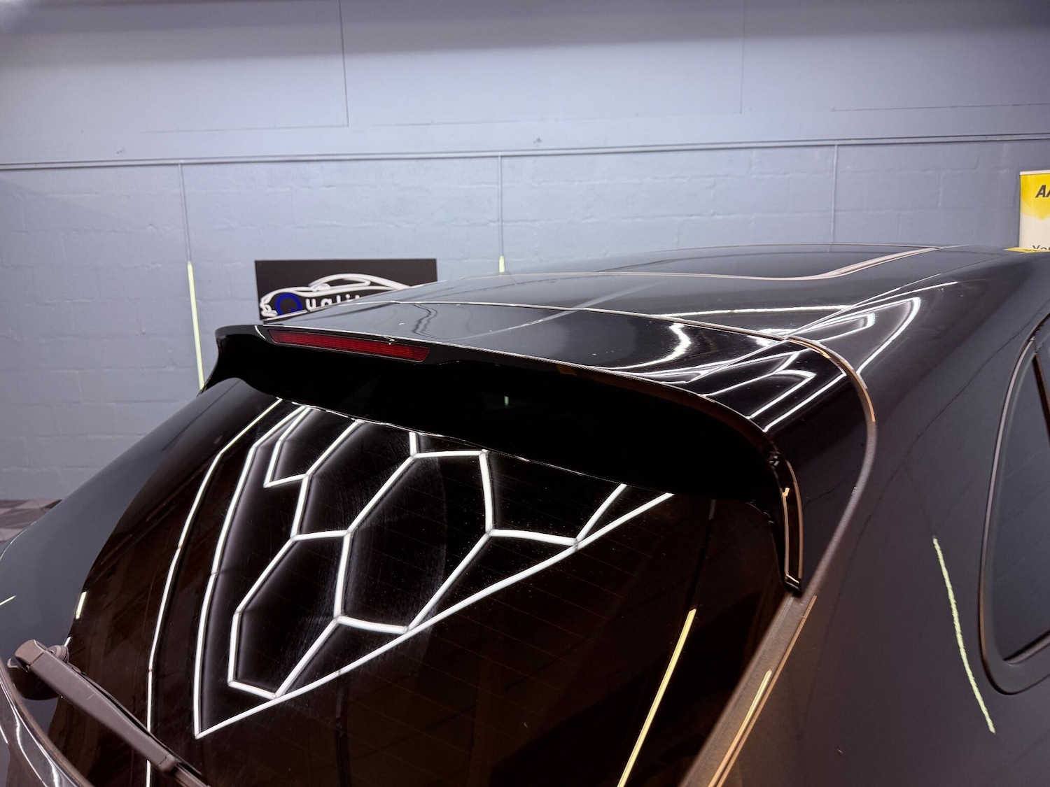 Used Porsche Macan 2017 for sale - 77351671: Photo 52