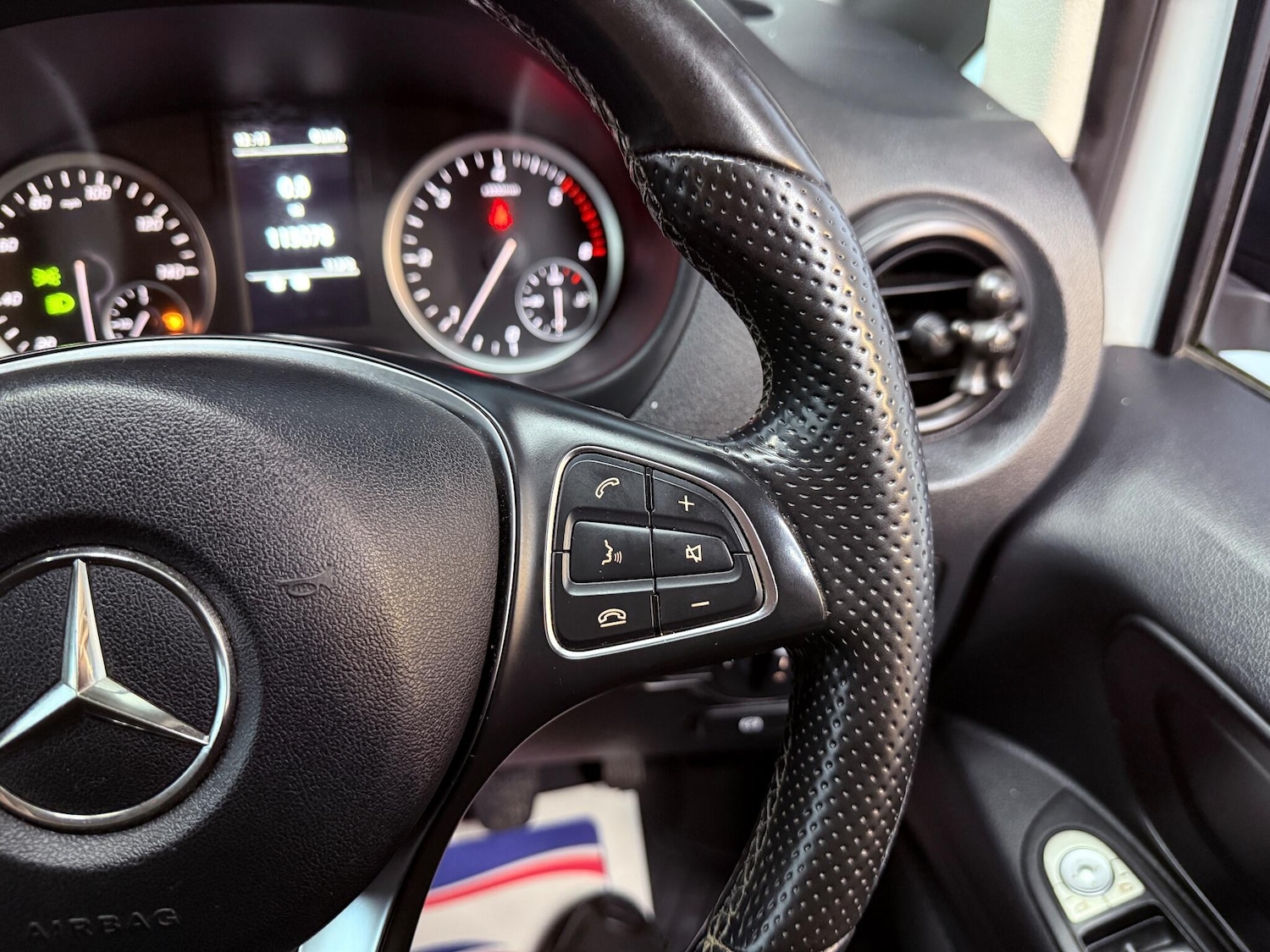 Used Mercedes-Benz Vito 2020 for sale - 76597286: Photo 17