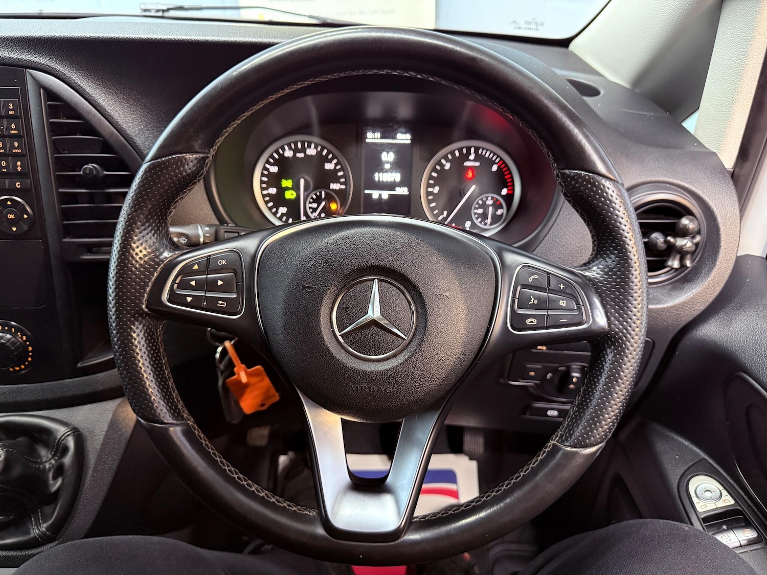 Used Mercedes-Benz Vito 2020 for sale - 76597286: Photo 19