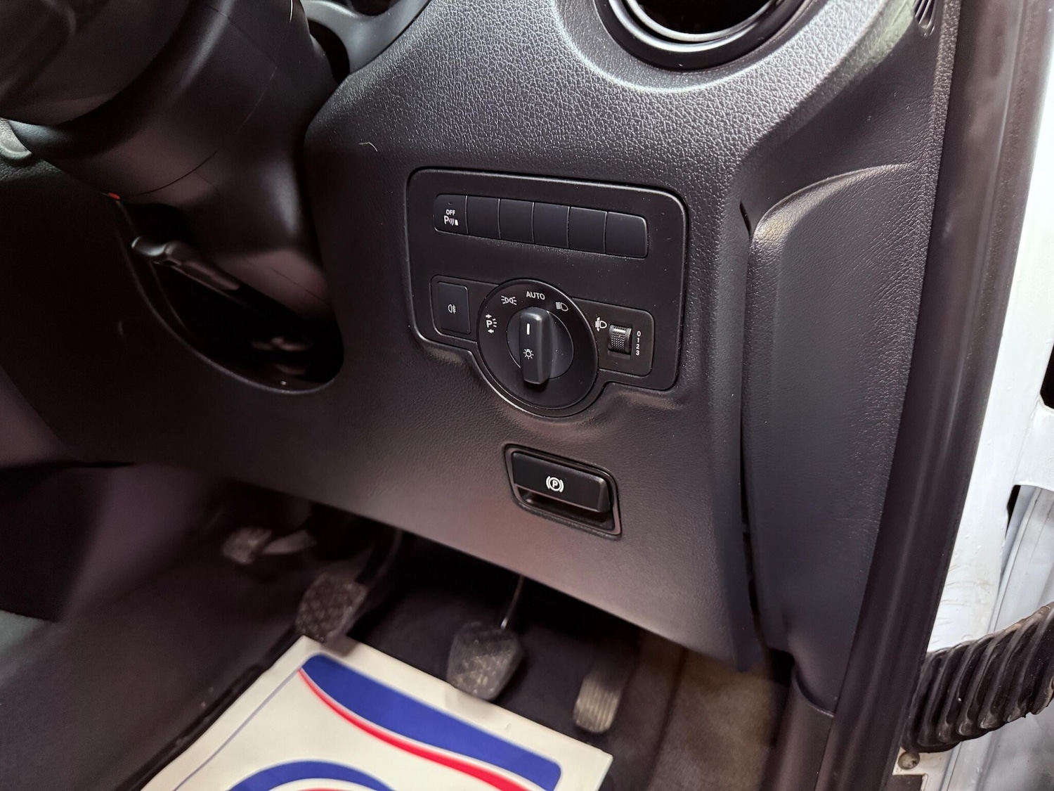 Used Mercedes-Benz Vito 2020 for sale - 76597286: Photo 40