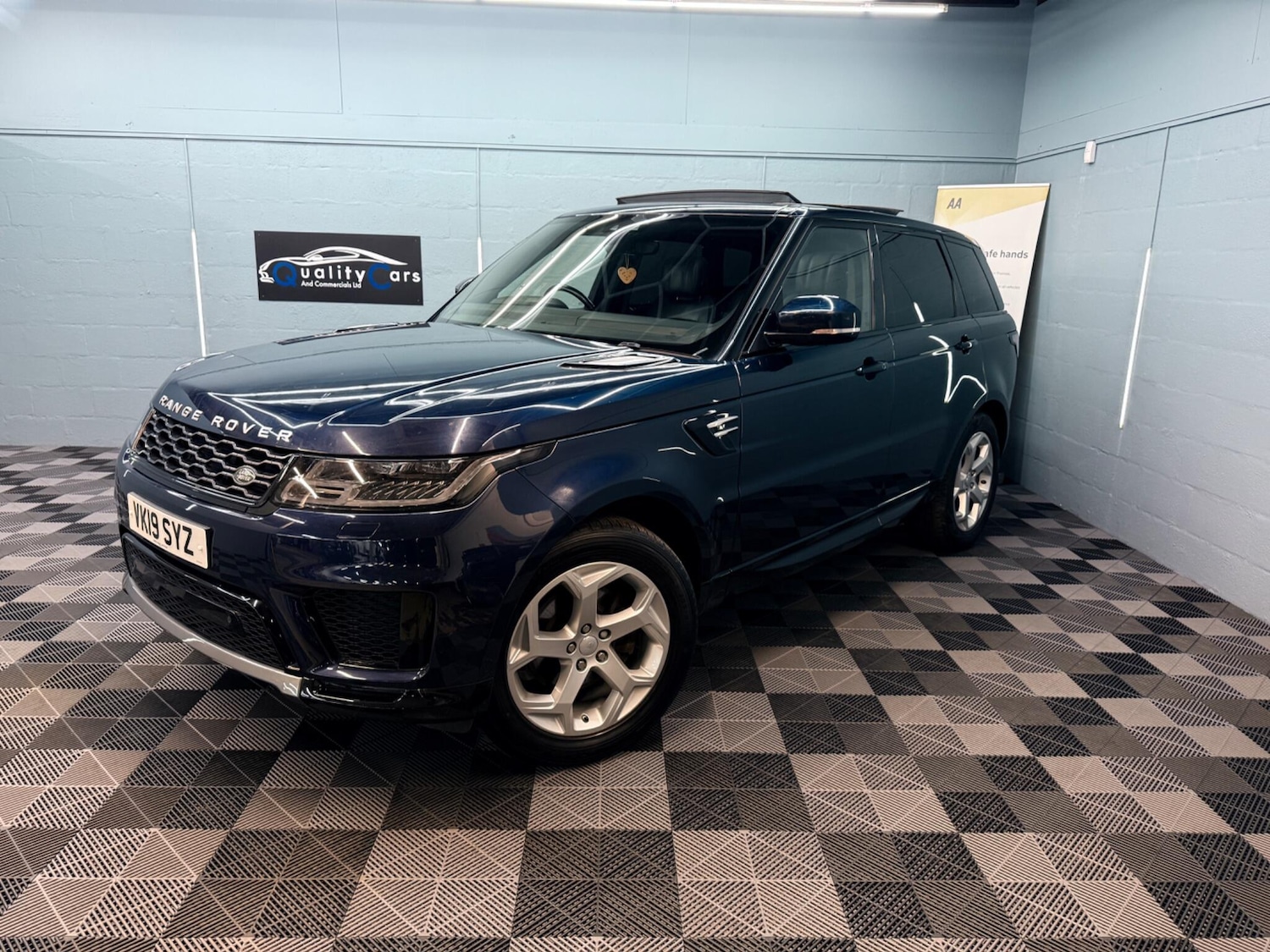 Used Land Rover Range Rover Sport 2019 for sale - 76965574: Photo 2