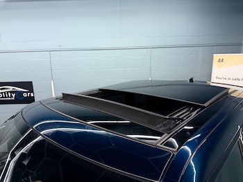 Used Land Rover Range Rover Sport 2019 for sale - 76965574: Photo