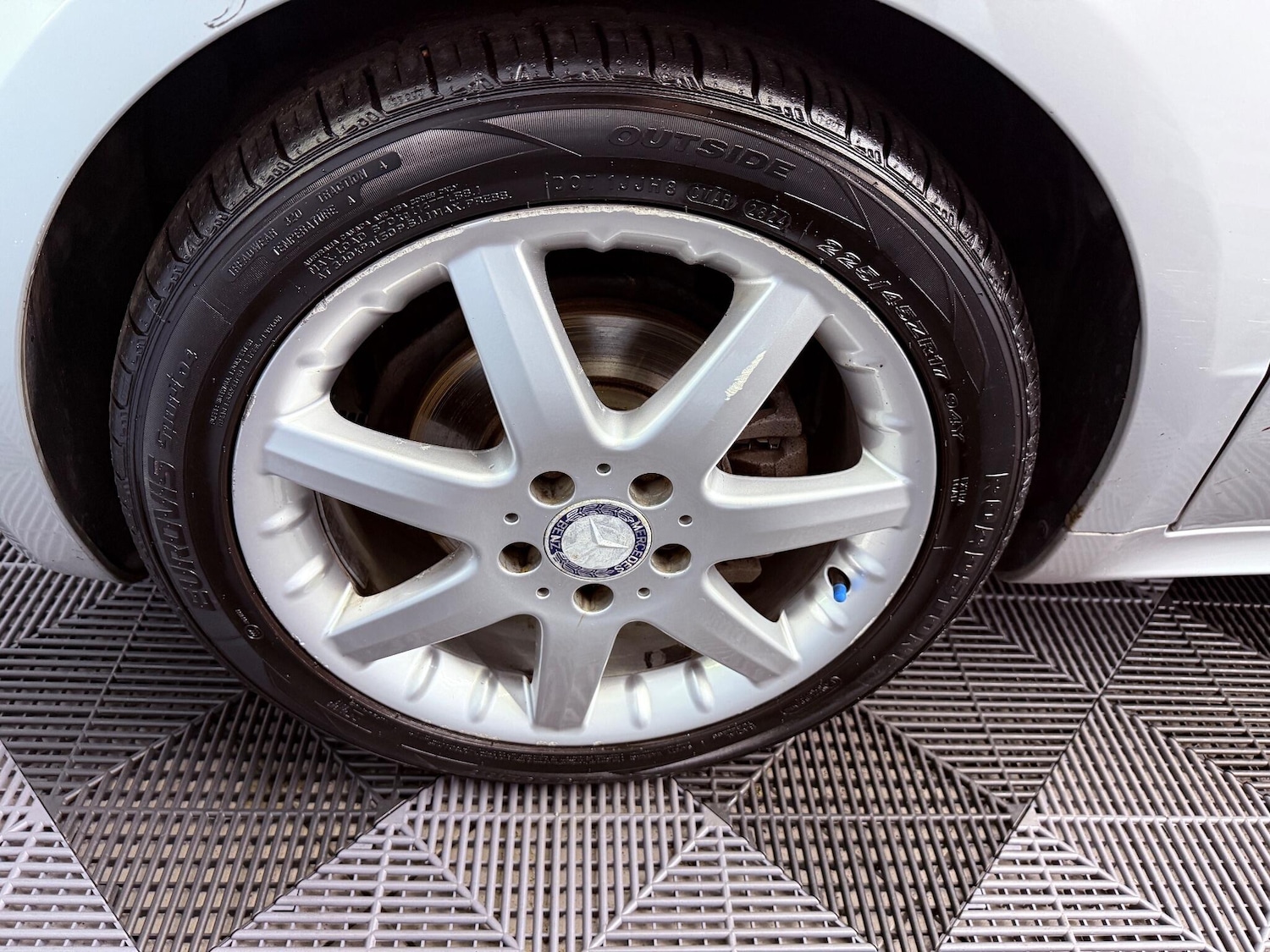 Used Mercedes-Benz A-Class 2011 for sale - 76952341: Photo 16