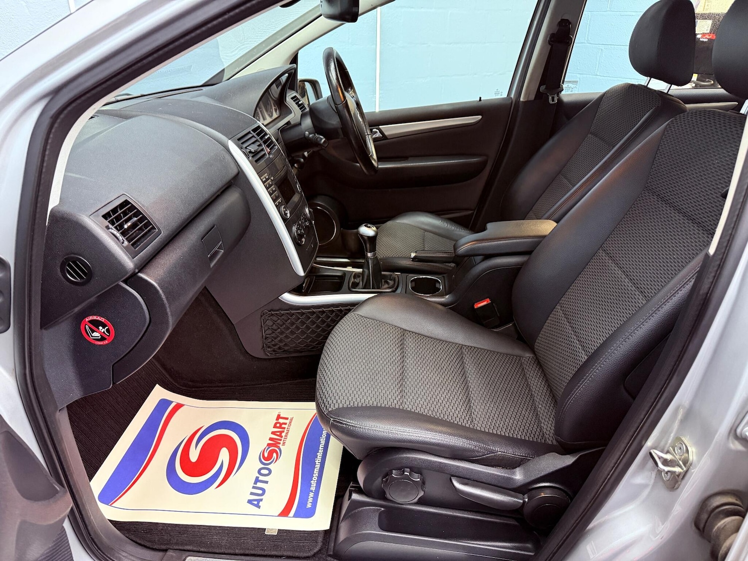 Used Mercedes-Benz A-Class 2011 for sale - 76952341: Photo 21