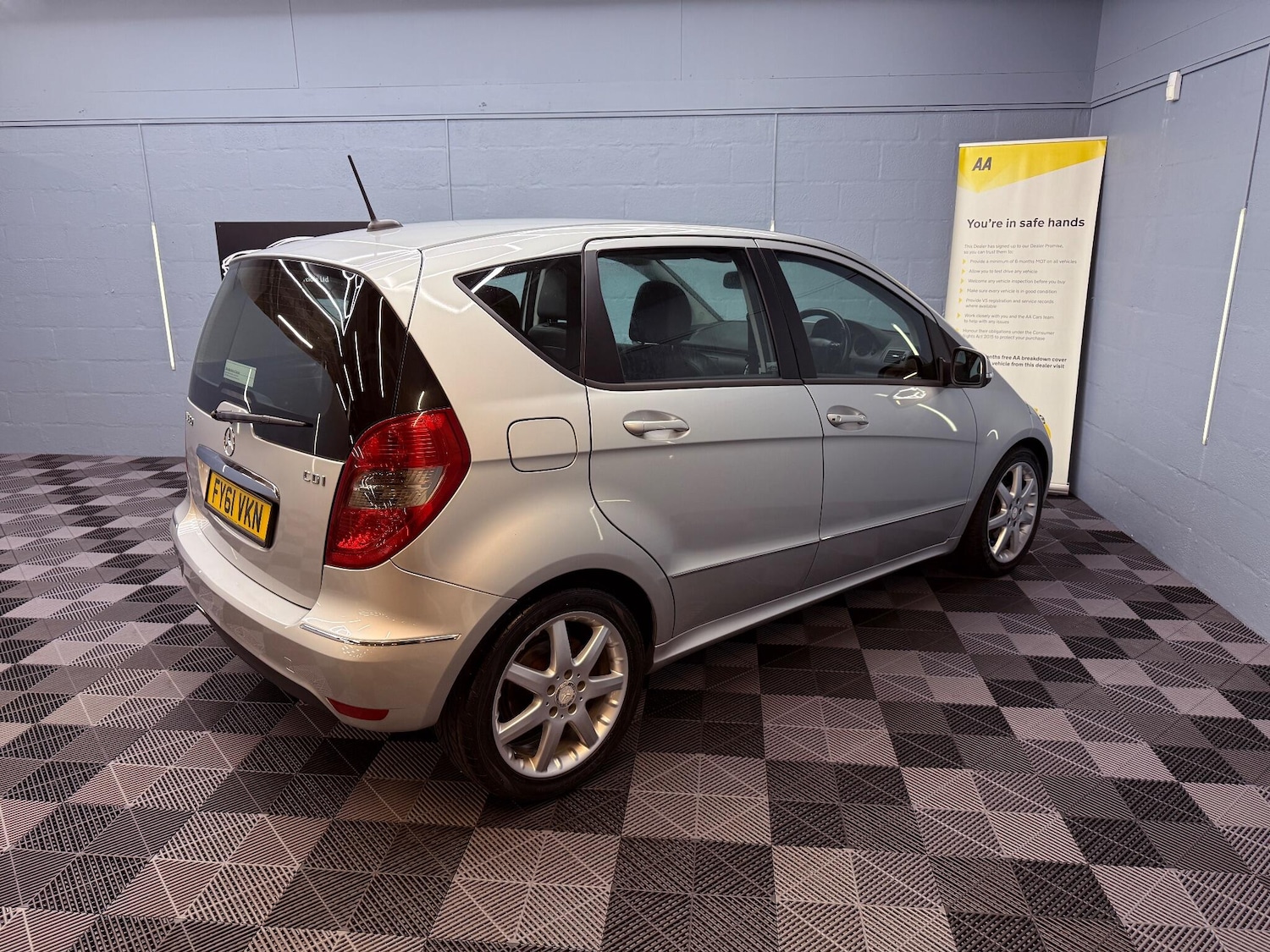 Used Mercedes-Benz A-Class 2011 for sale - 76952341: Photo 42