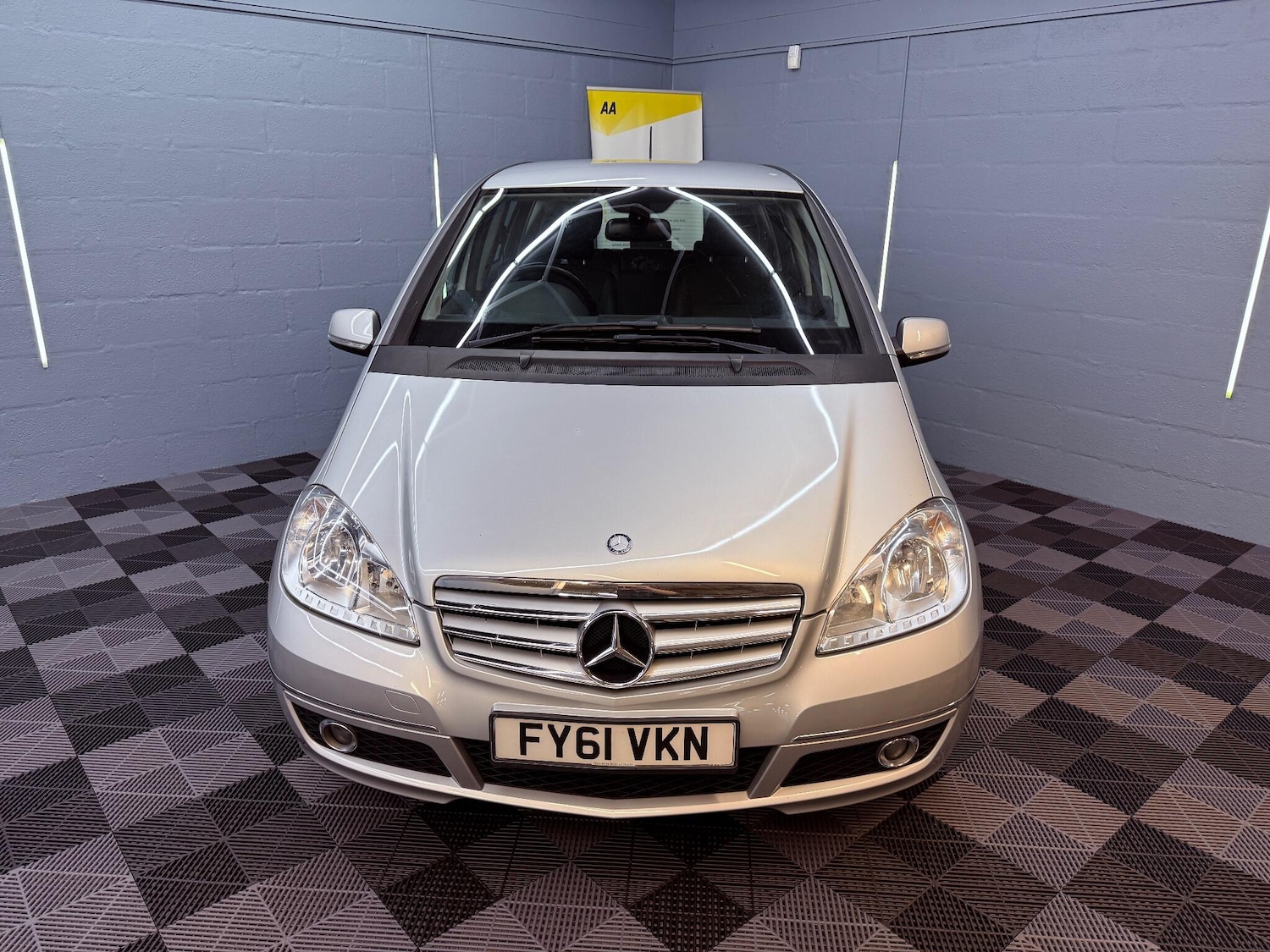 Used Mercedes-Benz A-Class 2011 for sale - 76952341: Photo 7