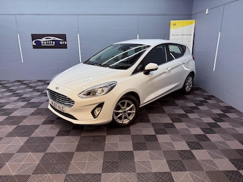 Used Ford Fiesta 2017 for sale - 76771781: Photo