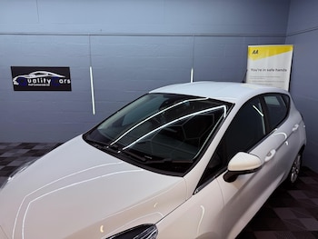 Used Ford Fiesta 2017 for sale - 76771781: Photo