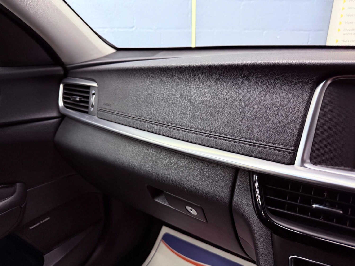 Used Kia Optima 2019 for sale - 76765528: Photo 15