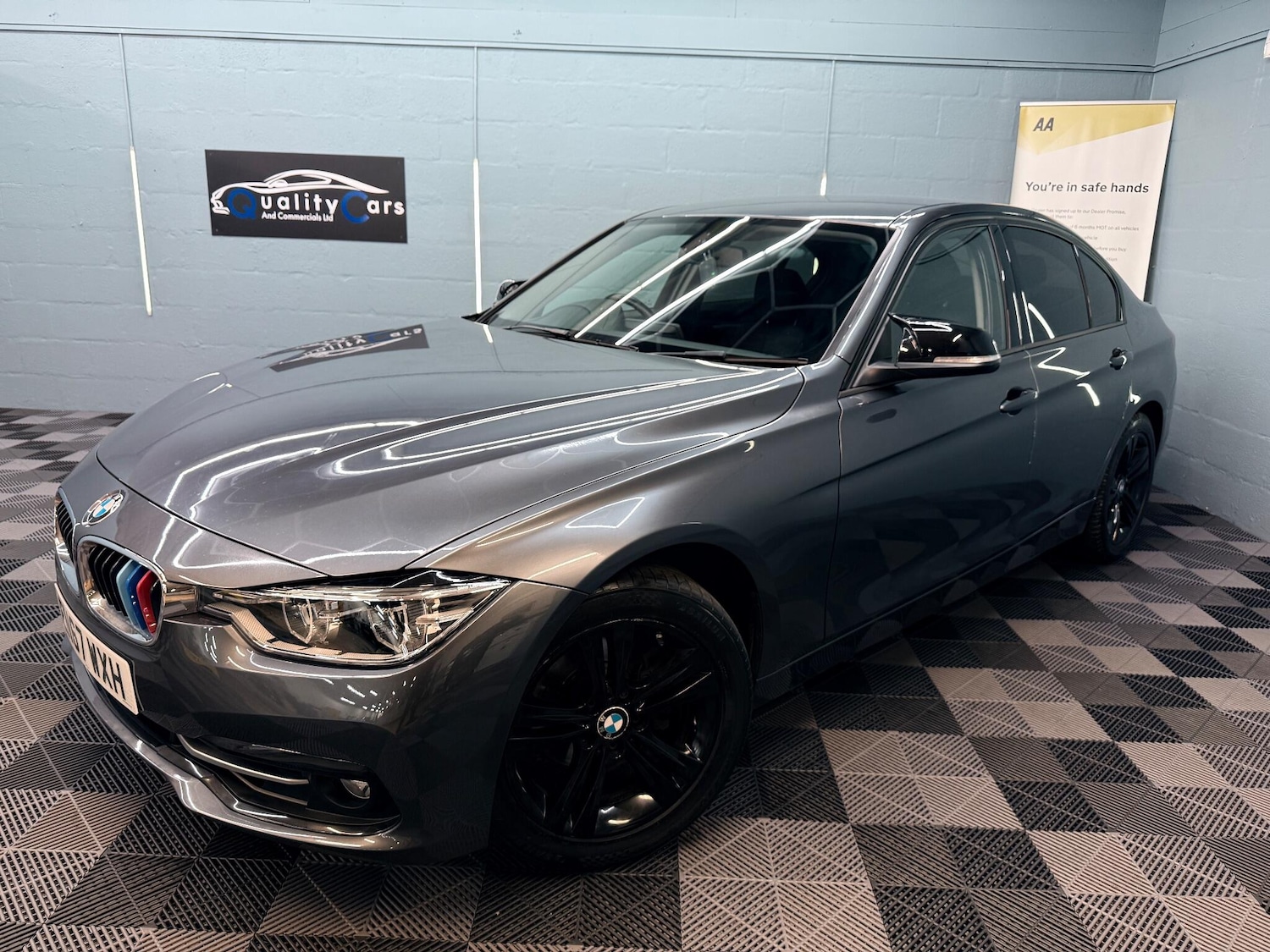 Used BMW 3 Series 2018 for sale - 76771756: Photo 1