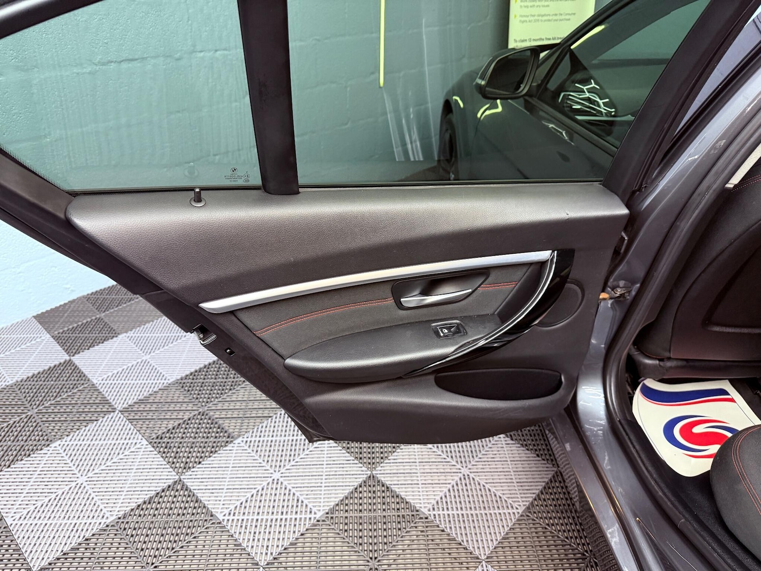 Used BMW 3 Series 2018 for sale - 76771756: Photo 32