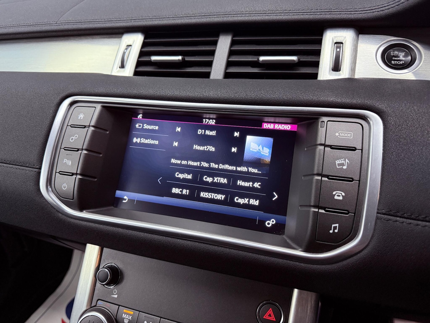 Used Land Rover Range Rover Evoque 2016 for sale - 76671671: Photo 12