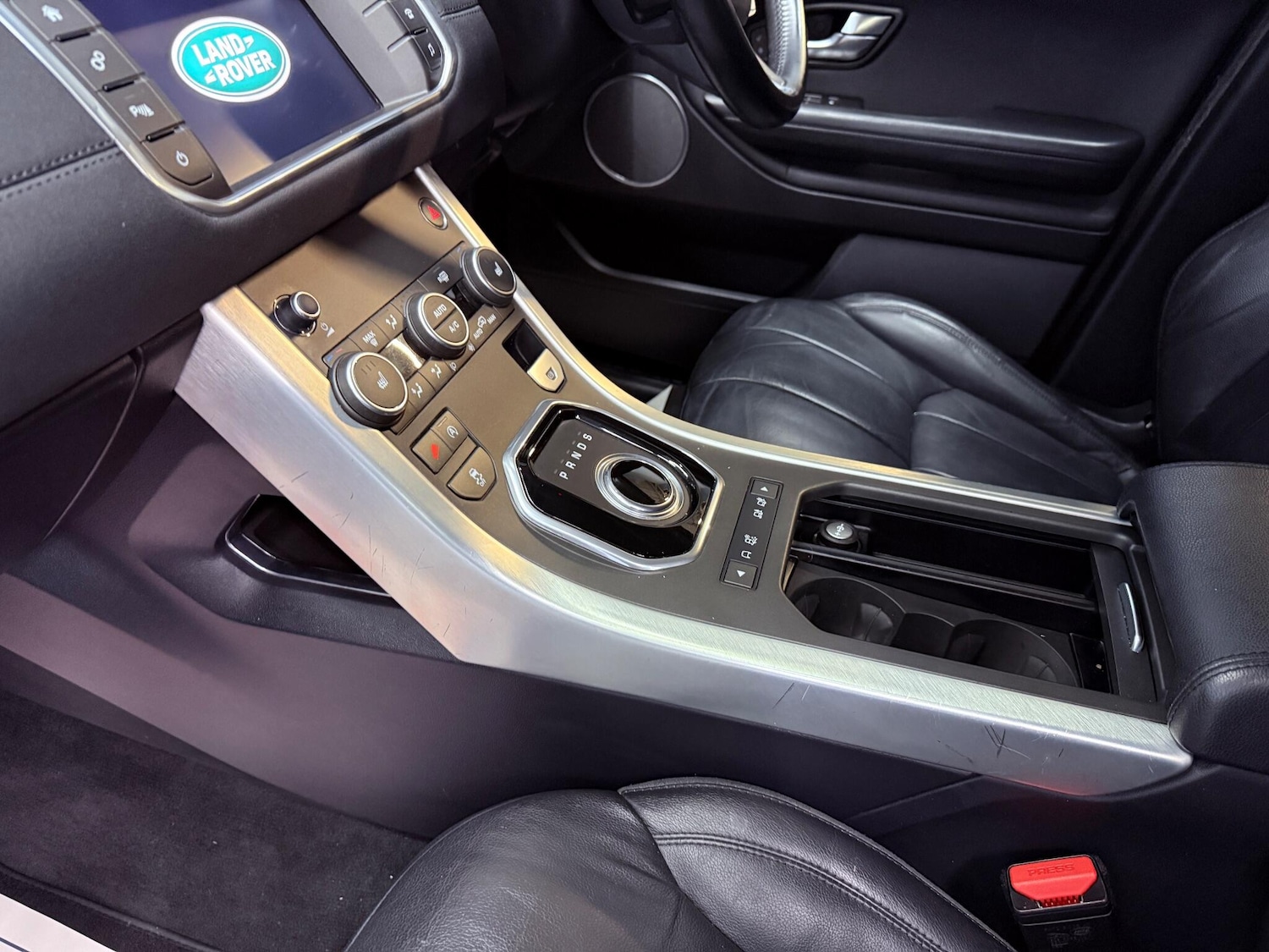 Used Land Rover Range Rover Evoque 2016 for sale - 76671671: Photo 29