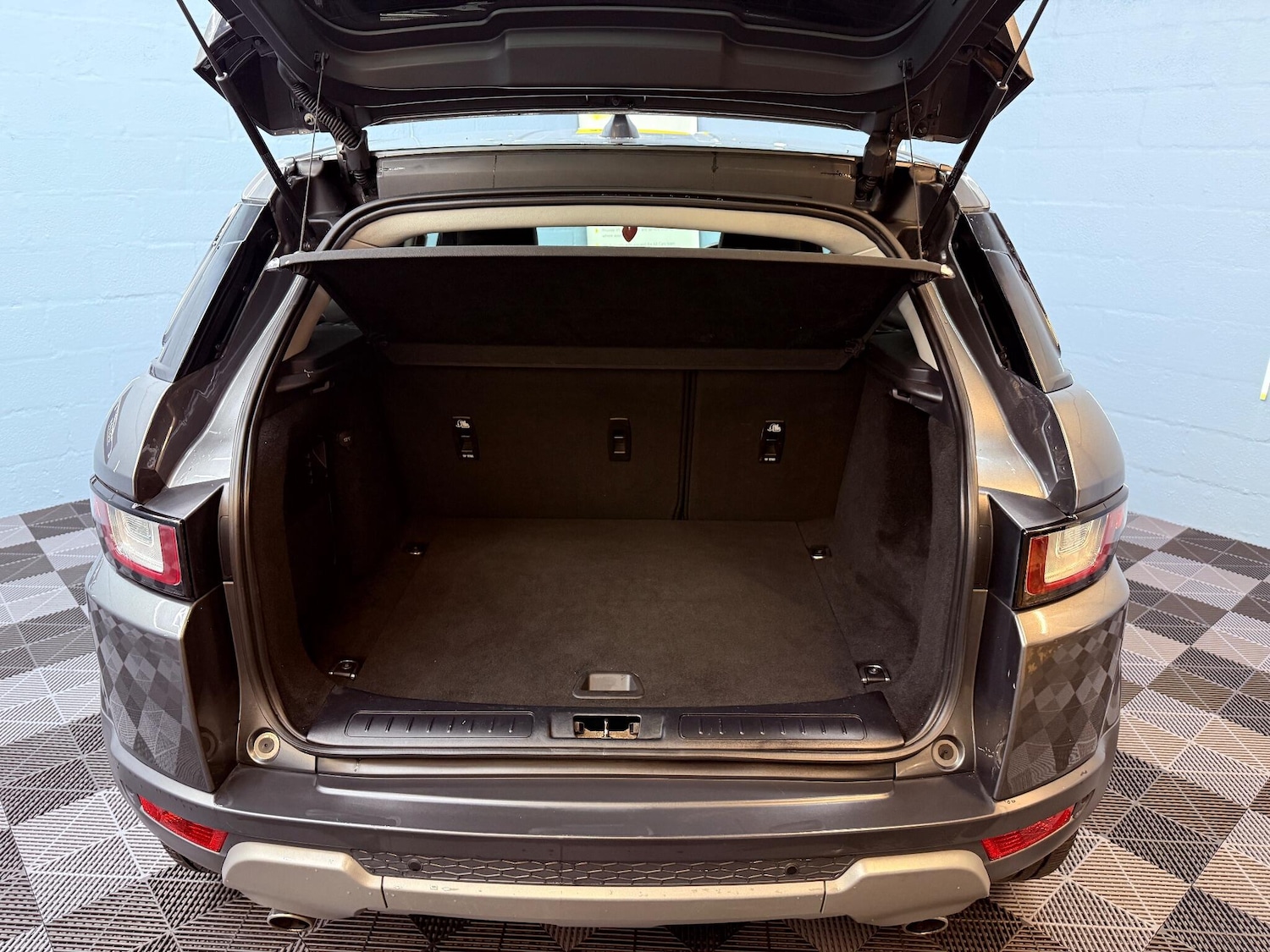 Used Land Rover Range Rover Evoque 2016 for sale - 76671671: Photo 38