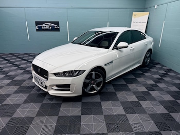 Used Jaguar XE 2015 for sale - 78822812: Photo