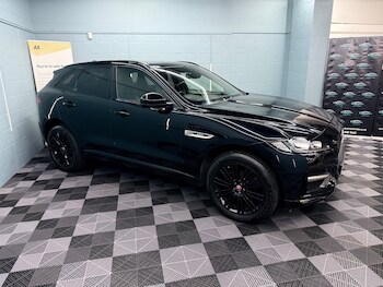 Used Jaguar F-Pace 2017 for sale - 78307187: Photo