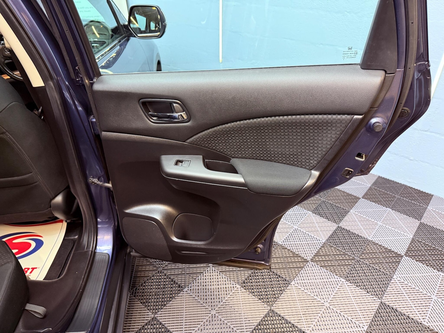 Used Honda CR-V 2015 for sale - 76644546: Photo 24