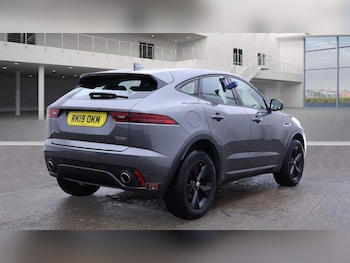 Used Jaguar E-Pace 2019 for sale - 76214063: Photo 4